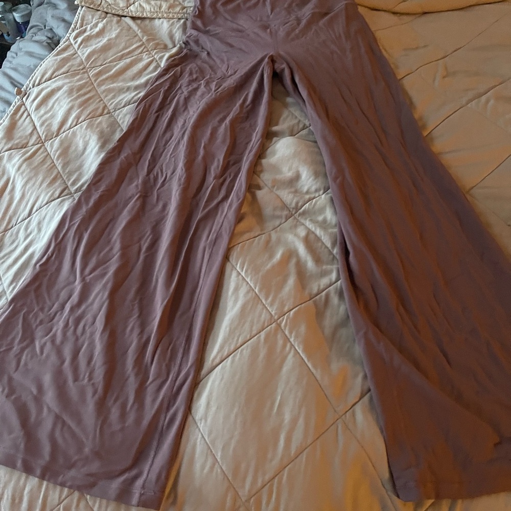 Wide-Leg Mauve Pants